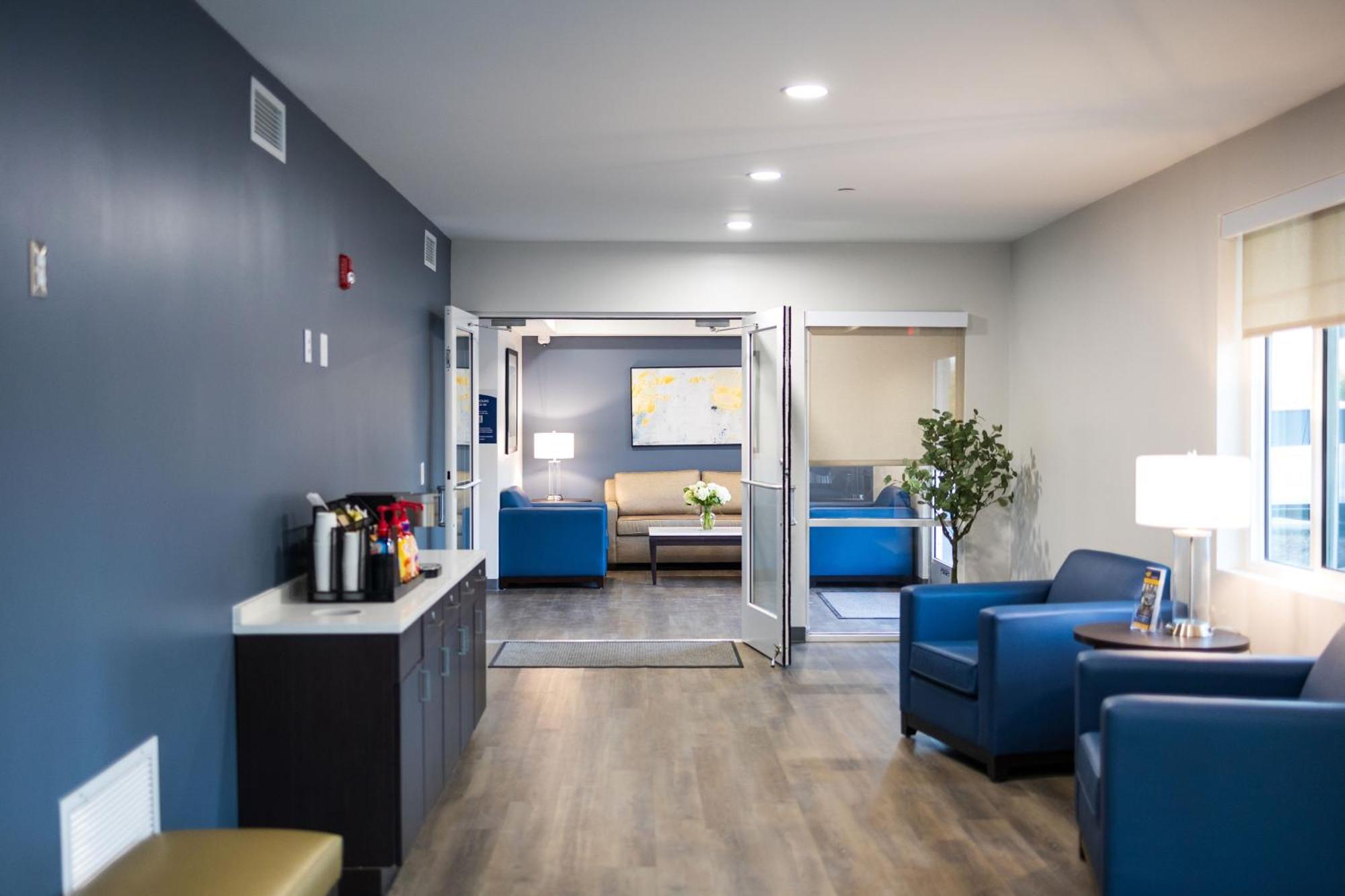 Stayapt Suites Atlanta-ヌーナン エクステリア 写真